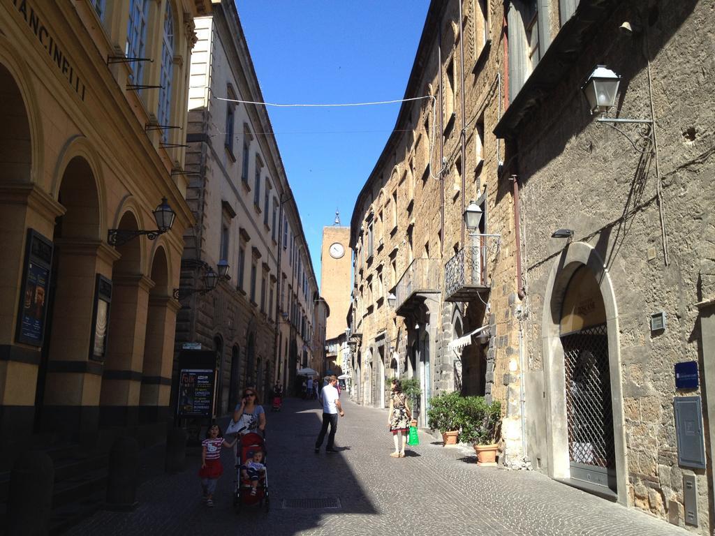 Home In Orvieto - Corso Cavour Værelse billede